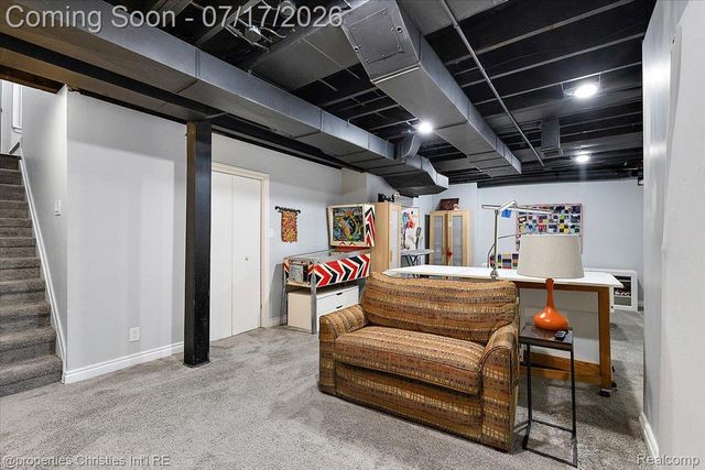 18244 Beverly Road, Beverly Hills Village, MI 48025