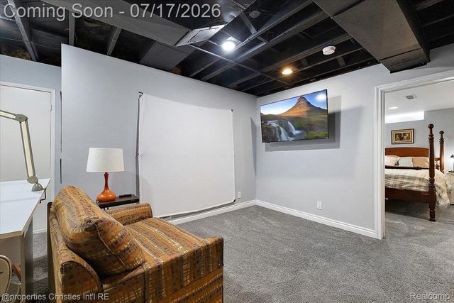 18244 Beverly Road, Beverly Hills Village, MI 48025