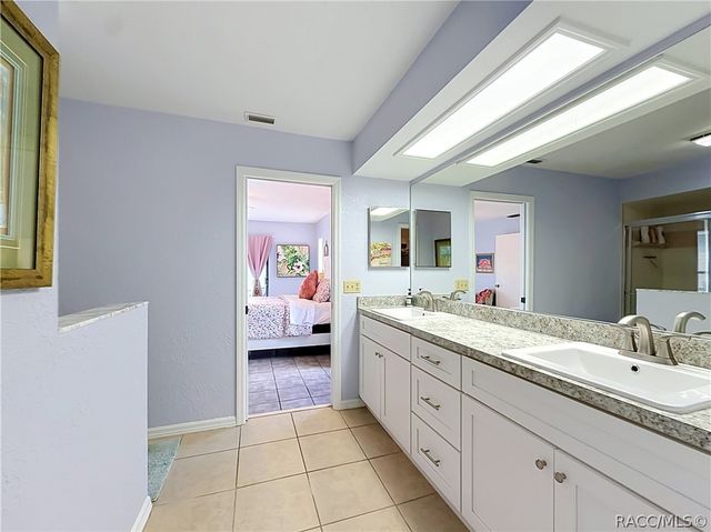 8422 W Bradshaw Street, Homosassa, FL 34448