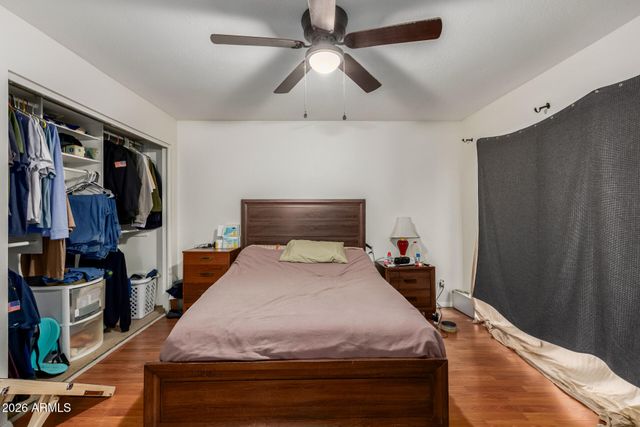 8802 N NEW WORLD Drive, Glendale, AZ 85302