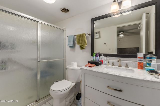 8802 N NEW WORLD Drive, Glendale, AZ 85302