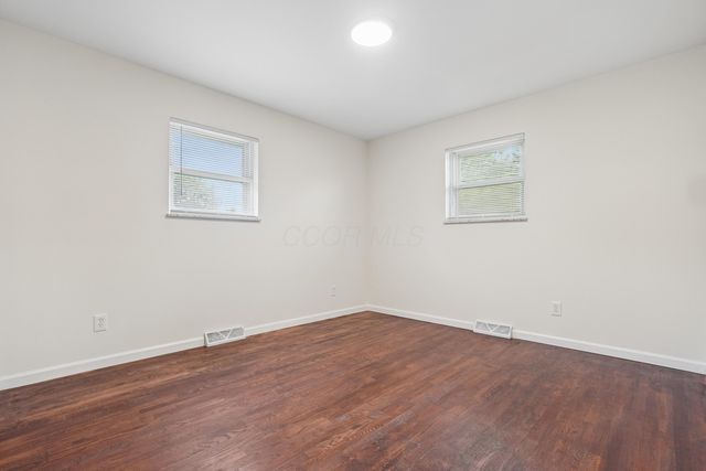 2564 Bryan Circle, Grove City, OH 43123