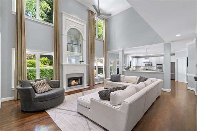 525 Woodmoore Court, Atlanta, GA 30342