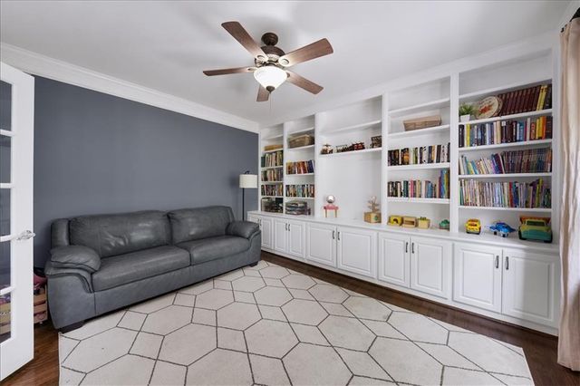 525 Woodmoore Court, Atlanta, GA 30342