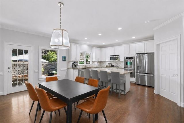 525 Woodmoore Court, Atlanta, GA 30342