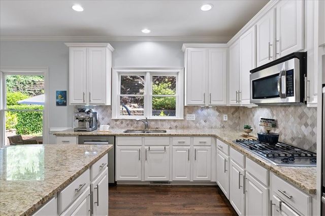 525 Woodmoore Court, Atlanta, GA 30342