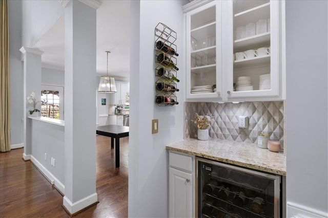 525 Woodmoore Court, Atlanta, GA 30342