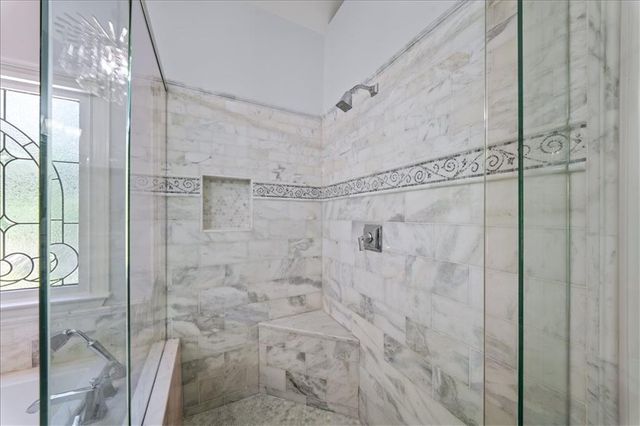 525 Woodmoore Court, Atlanta, GA 30342