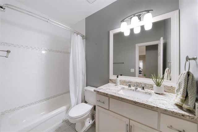 525 Woodmoore Court, Atlanta, GA 30342