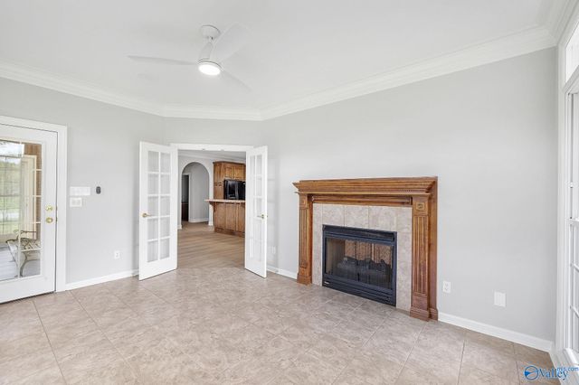 1507 NE Crown Pointe Drive, Hartselle, AL 35640