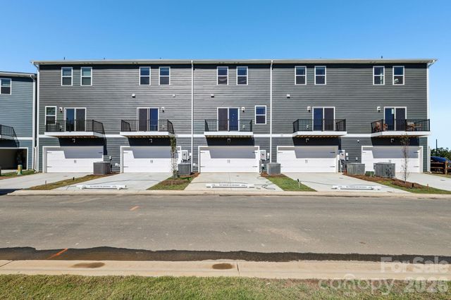 355 Golden Maple Court, Fort Mill, SC 29708