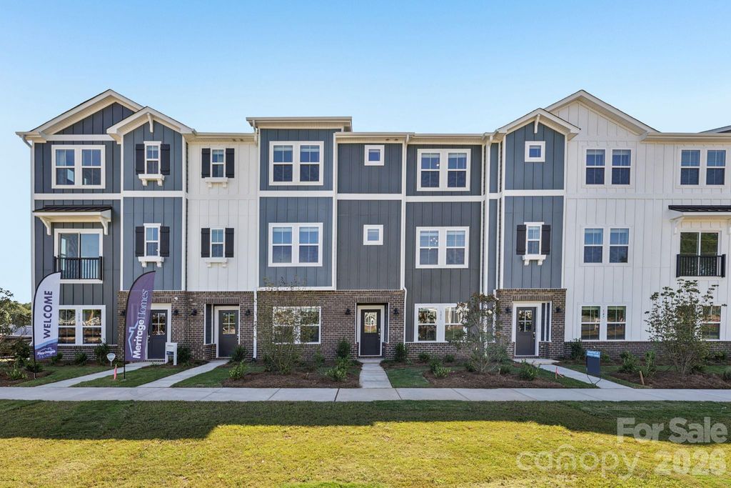 355 Golden Maple Court, Fort Mill, SC 29708