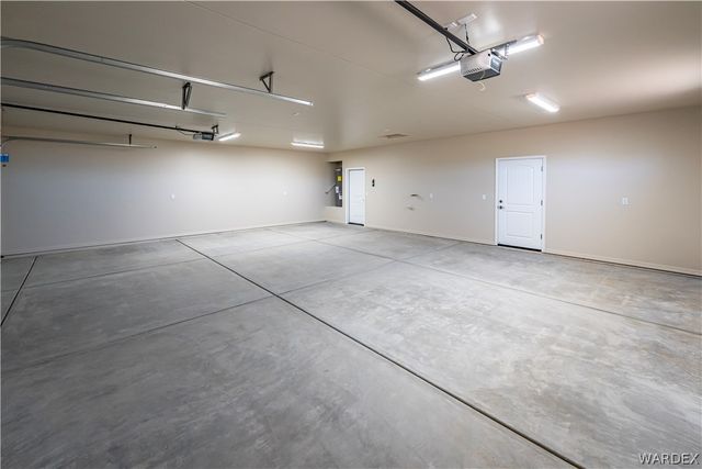 8054 E Darius Drive, Kingman, AZ 86401