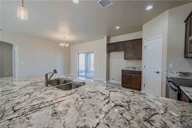 8054 E Darius Drive, Kingman, AZ 86401