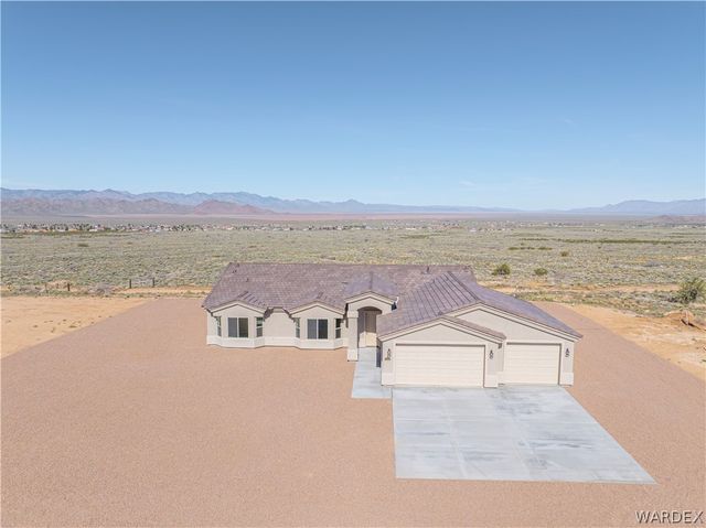 8054 E Darius Drive, Kingman, AZ 86401