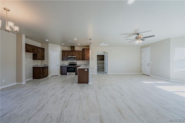 8054 E Darius Drive, Kingman, AZ 86401