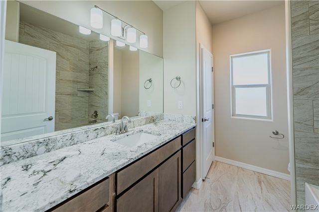 8054 E Darius Drive, Kingman, AZ 86401