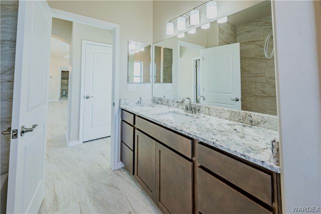 8054 E Darius Drive, Kingman, AZ 86401