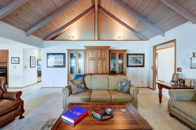 8315 N 4th Street, Fresno, CA 93720