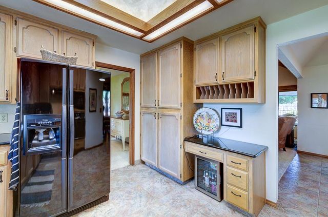 8315 N 4th Street, Fresno, CA 93720