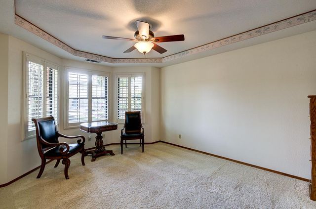 8315 N 4th Street, Fresno, CA 93720