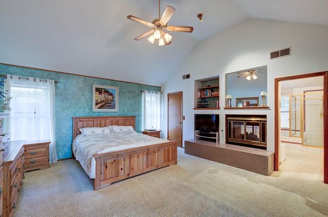 8315 N 4th Street, Fresno, CA 93720