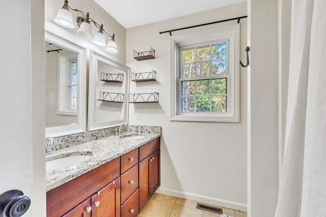 72 Chicopee St, Granby, MA 01033