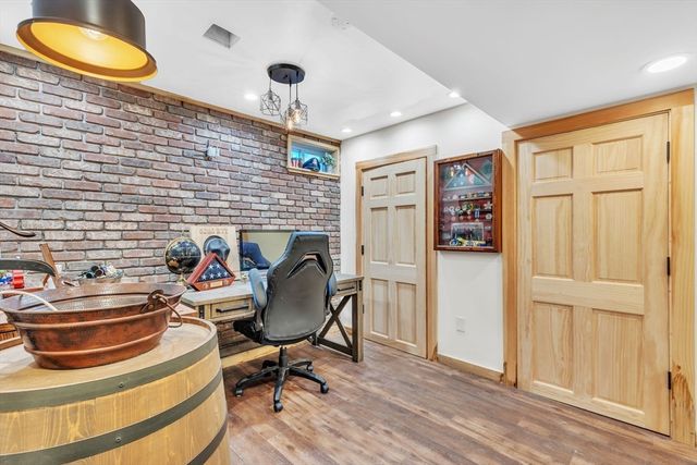 72 Chicopee St, Granby, MA 01033