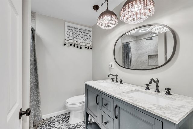 72 Chicopee St, Granby, MA 01033