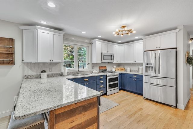 72 Chicopee St, Granby, MA 01033