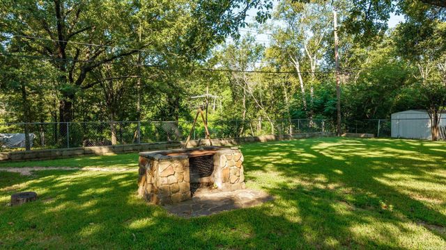 611 Sherwood Avenue, Sherwood, AR 72120