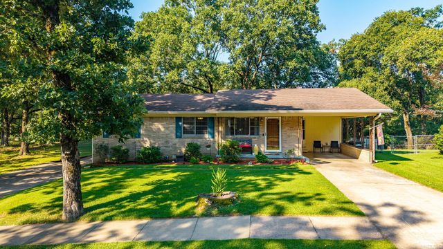 611 Sherwood Avenue, Sherwood, AR 72120