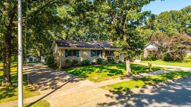 611 Sherwood Avenue, Sherwood, AR 72120