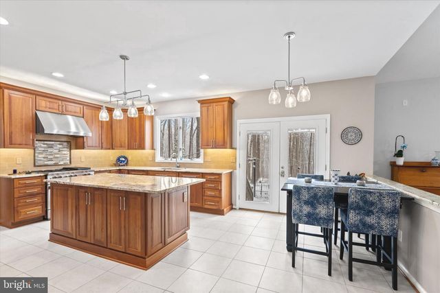 12524 PHILMONT DR, Herndon, VA 20170