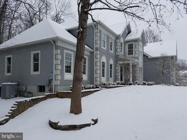 12524 PHILMONT DR, Herndon, VA 20170