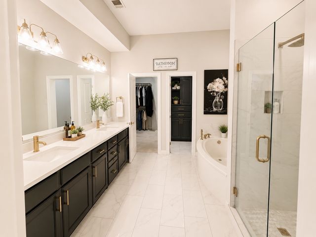 618 Oak Tree Cove, Cedar Hill, TX 75104