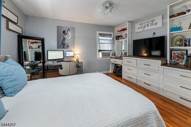 48 Sanford Ave, Belleville Twp., NJ 07109