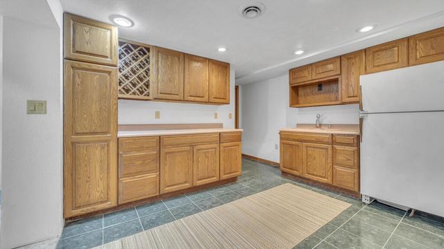 1208 Emerson AVENUE, Howards Grove, WI 53083