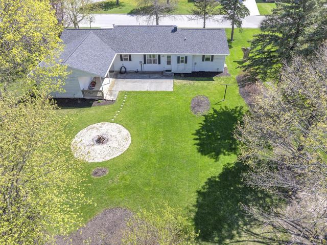 1208 Emerson AVENUE, Howards Grove, WI 53083