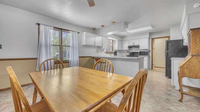 1208 Emerson AVENUE, Howards Grove, WI 53083