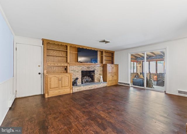 244 S 4TH ST, Quakertown, PA 18951
