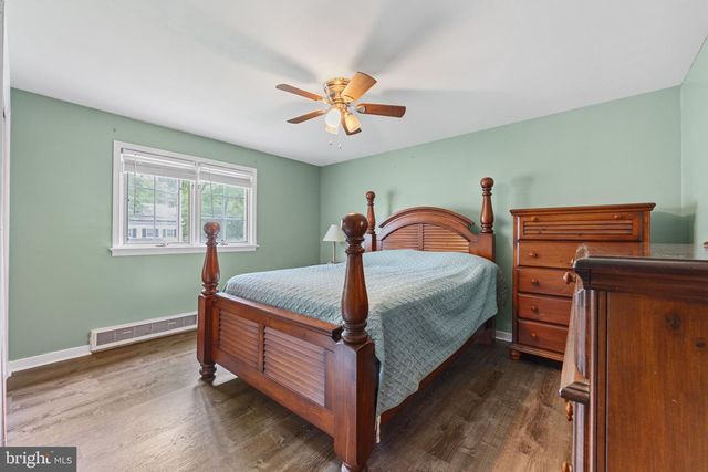 244 S 4TH ST, Quakertown, PA 18951