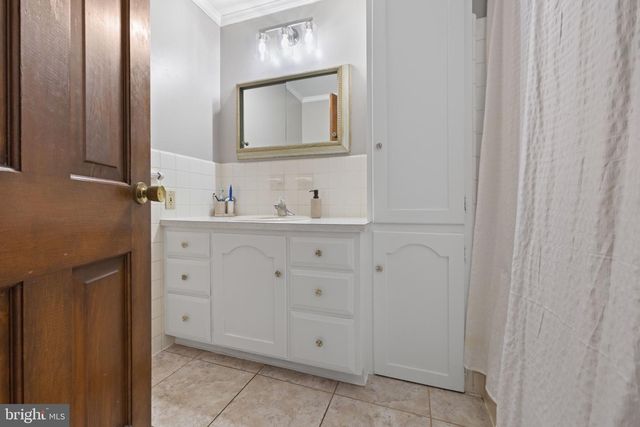 244 S 4TH ST, Quakertown, PA 18951