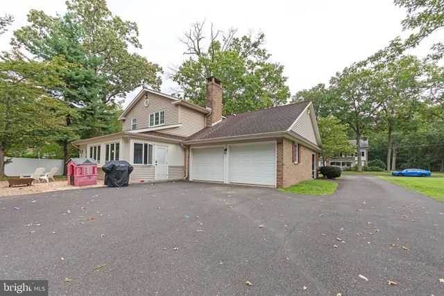 244 S 4TH ST, Quakertown, PA 18951