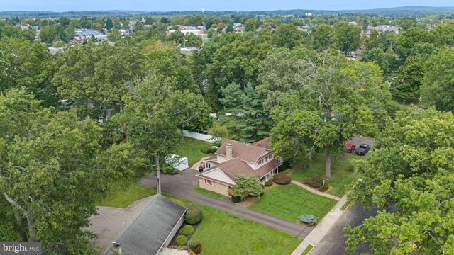 244 S 4TH ST, Quakertown, PA 18951