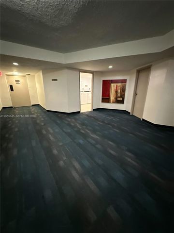 1301 NE Miami Gardens Dr 1403W, Miami, FL 33179