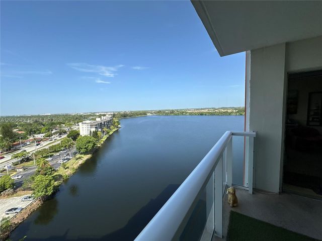 1301 NE Miami Gardens Dr 1403W, Miami, FL 33179