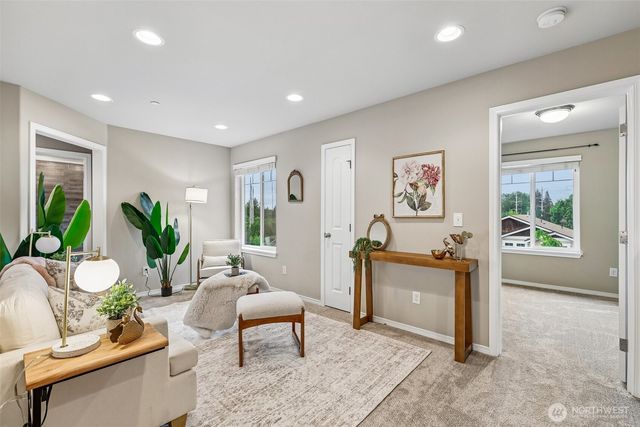 11747 64th Lane S, Seattle, WA 98178