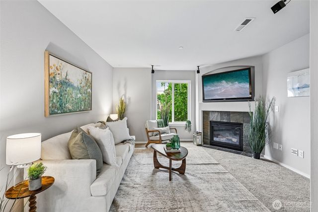 11747 64th Lane S, Seattle, WA 98178
