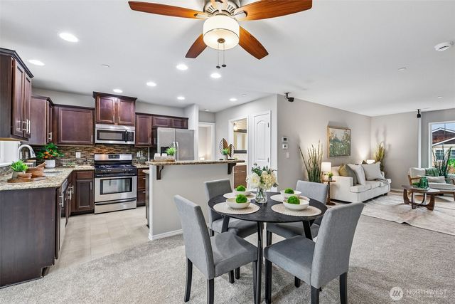 11747 64th Lane S, Seattle, WA 98178